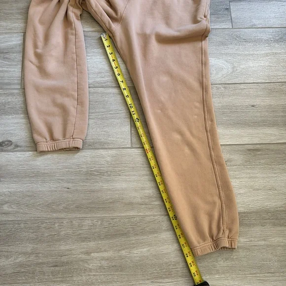 Spiritual Gangster Tan Jogger Sweatpants Size Large - Picture 8 of 14